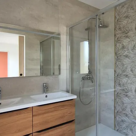 Holiday home Hemera 1&2 Avec 2 Piscines Proche Portiragnes