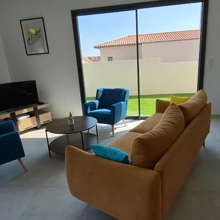 펜션 Villa Neuve Hemera, 10 Couchages, Piscine & Plage 포르티하뉴