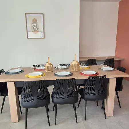 Villa Neuve Hemera, 10 Couchages, Piscine & Plage 포르티하뉴